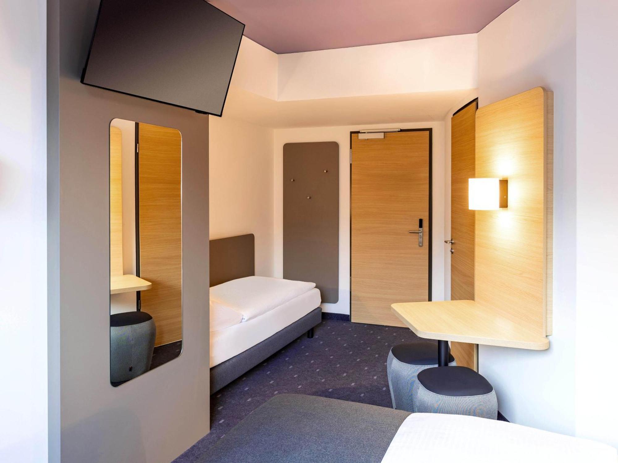 B&B Hotel Duesseldorf-City — Foto’s 3
